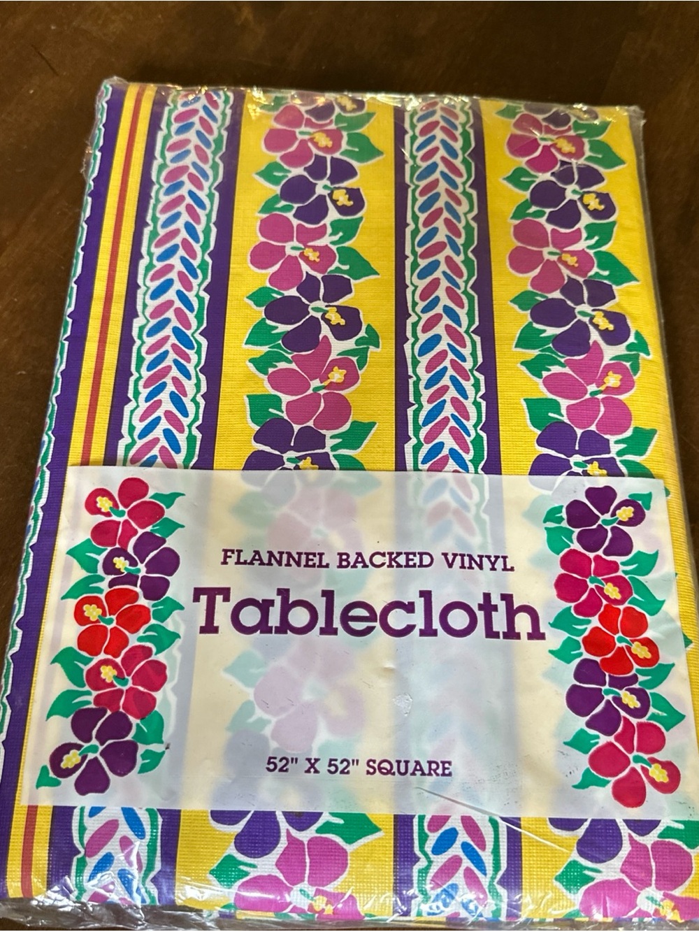 Vtg Tablecloth Flannel Backed Vinyl 52x52 Square Summer Picnic Floral Cottage